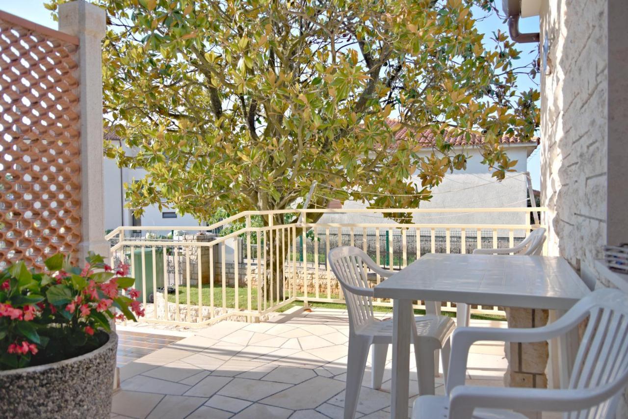 Apartments Vili Umag Eksteriør bilde